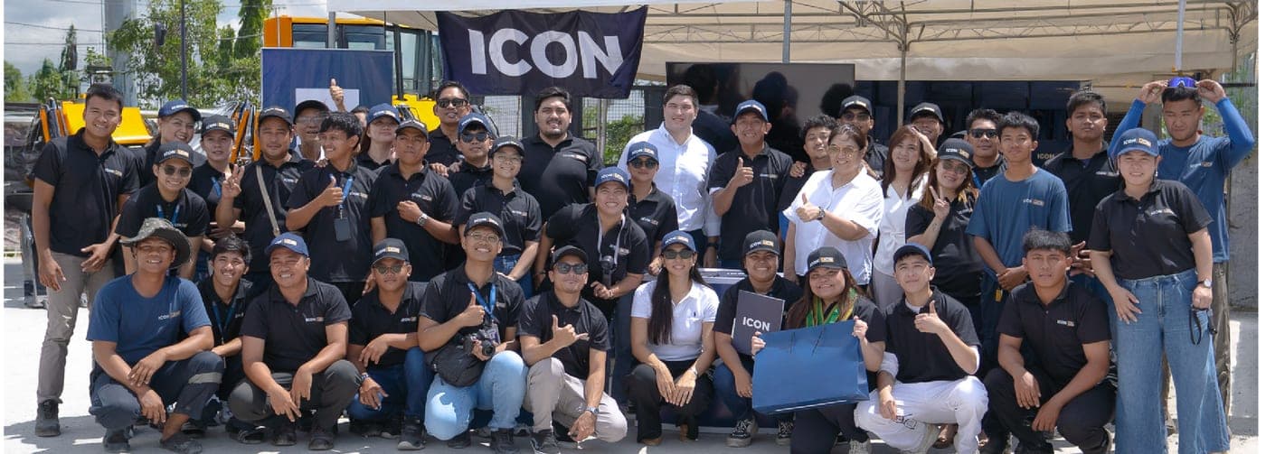 The ICON Equipment team at the yard